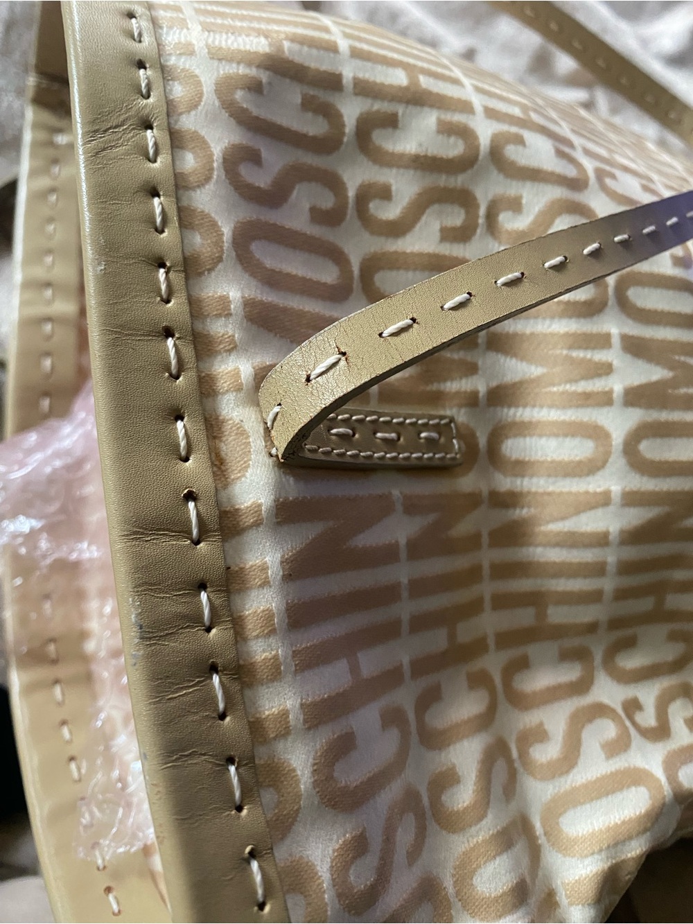 Authentic Moschino Tote Tan and Cream - Picture 8 of 14